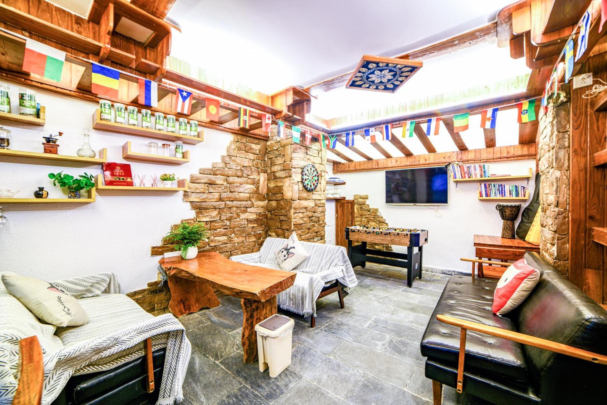 Destination Youth Hostel Чжанцзяцзе Экстерьер фото