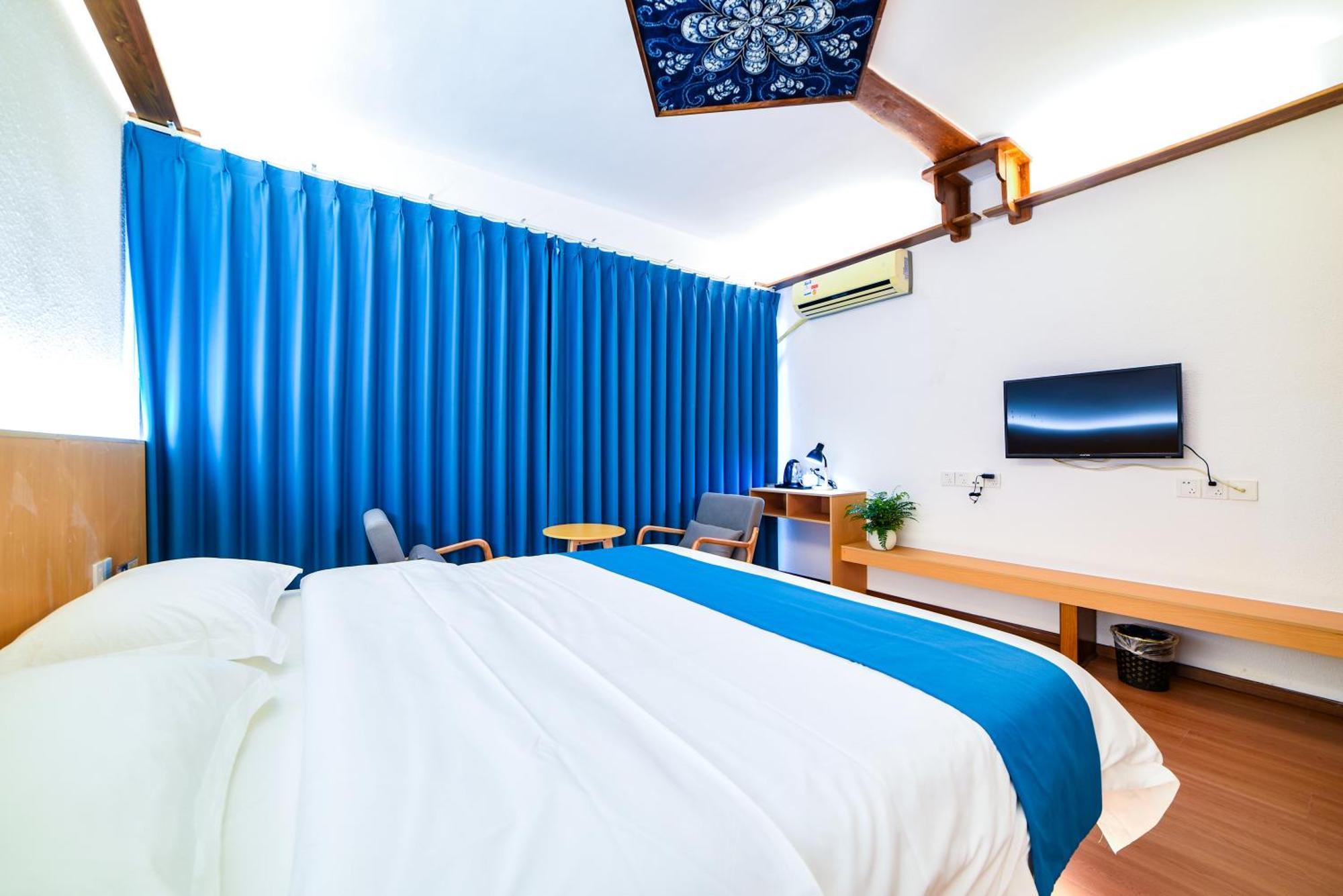 Destination Youth Hostel Чжанцзяцзе Экстерьер фото
