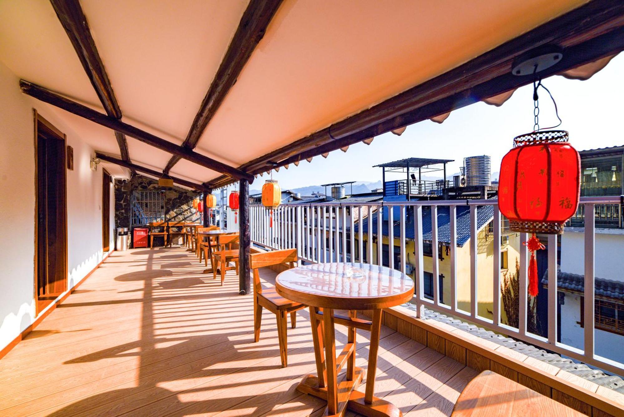 Destination Youth Hostel Чжанцзяцзе Экстерьер фото